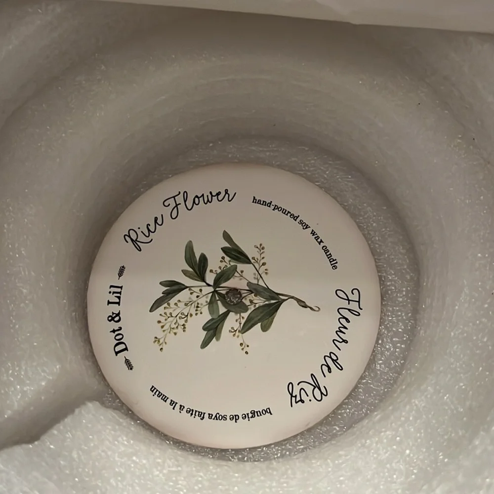 Dot & Lil Rice Flower Teacup Candle,‎ new in package